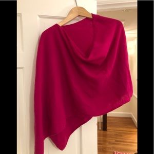 In2 by In Cashmere poncho